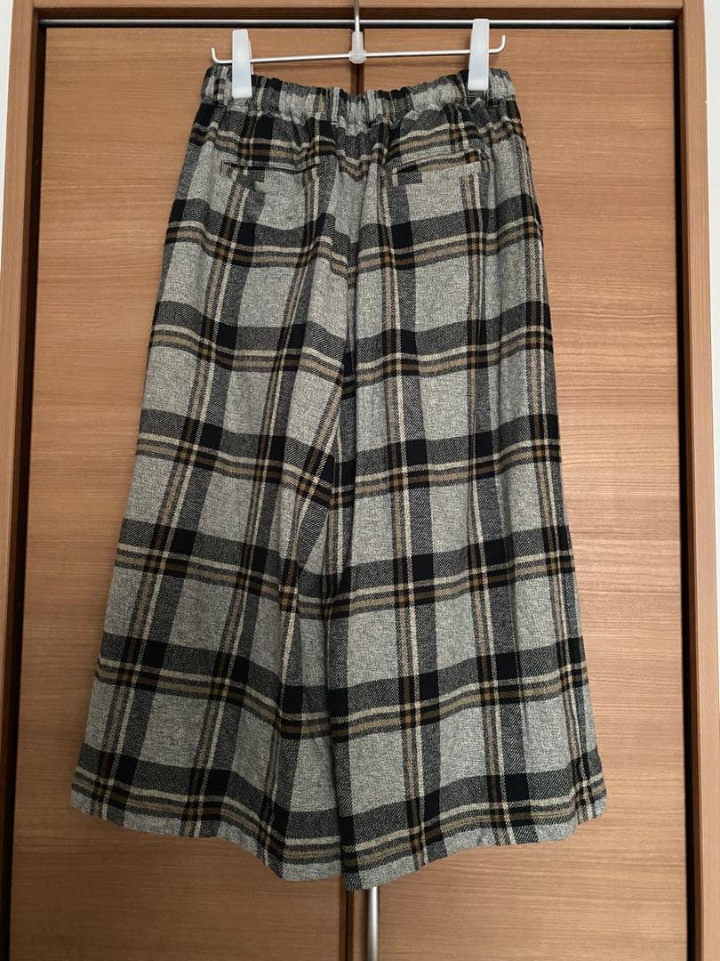 ふ*こ様 ネストローブ コットンヘビーツイルチェックキュロットパンツ