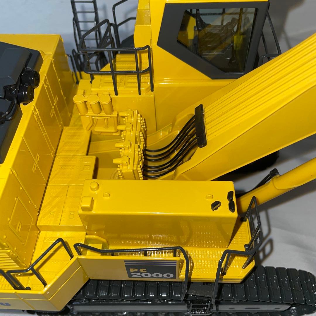 【現状品】コマツ建機　PC2000-8 バケット仕様　1/50