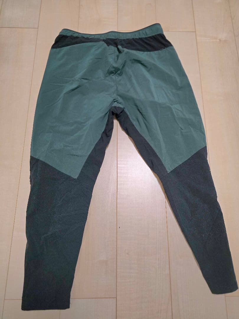 F.C.R.B. (エフシーレアルブリストル) ナイロンパンツ グレー サイズ:S