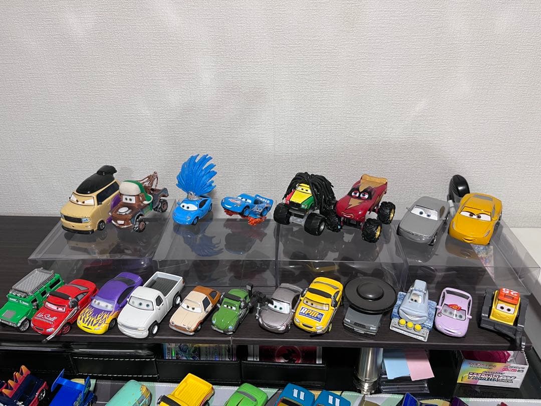 毎週500円値下げ マテル トミカ カーズ 60台 まとめ売り - メルカリ