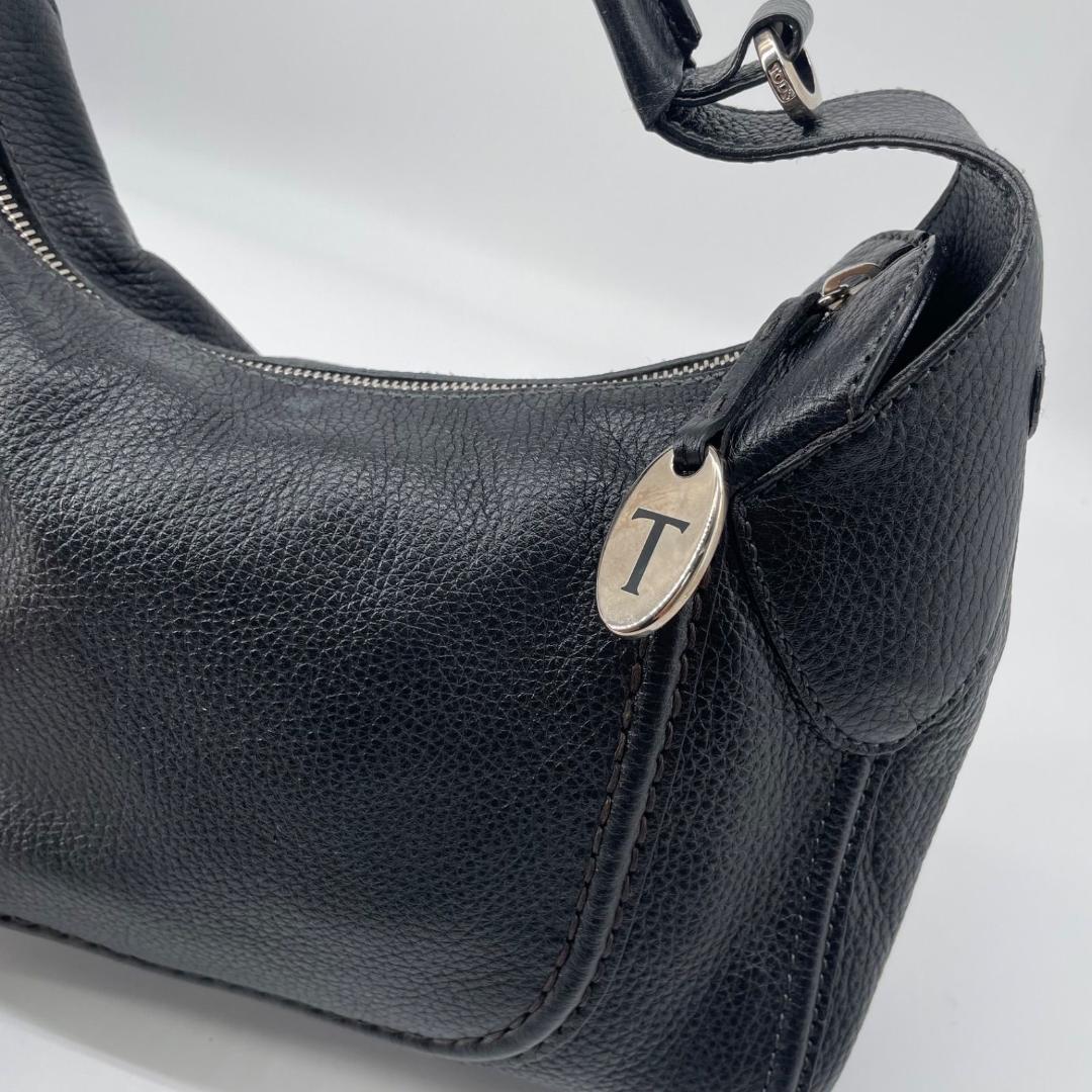 12496✨トッズ ミキー ワンショルダーバッグ 金具 レザー ハンドバッグ