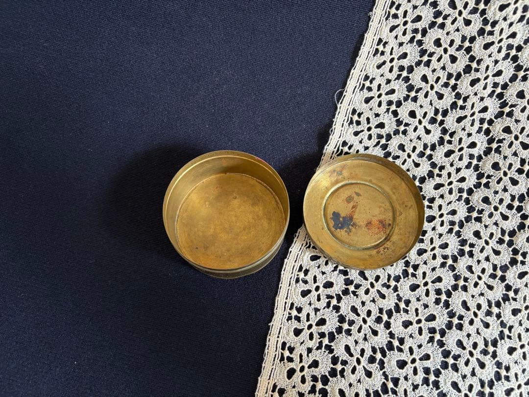 真鍮製パウダーケース フランス アンティーク