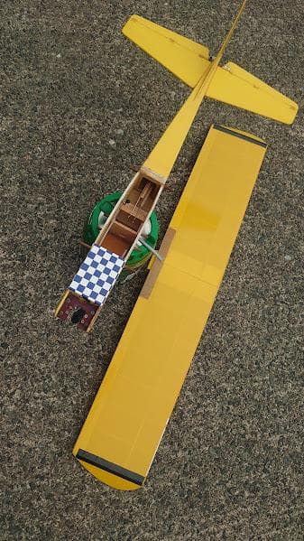 ★パイロット　ファイター100　OK模型ラジコン飛行機