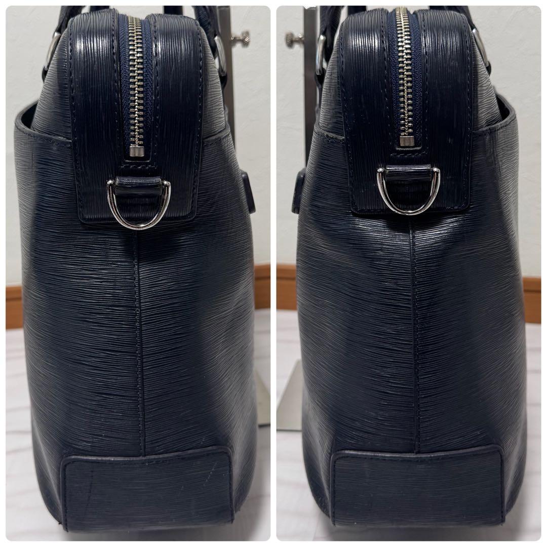 ペッレモルビダ キャピターノ 2wayビジネスバック ネイビー レザー A4PC