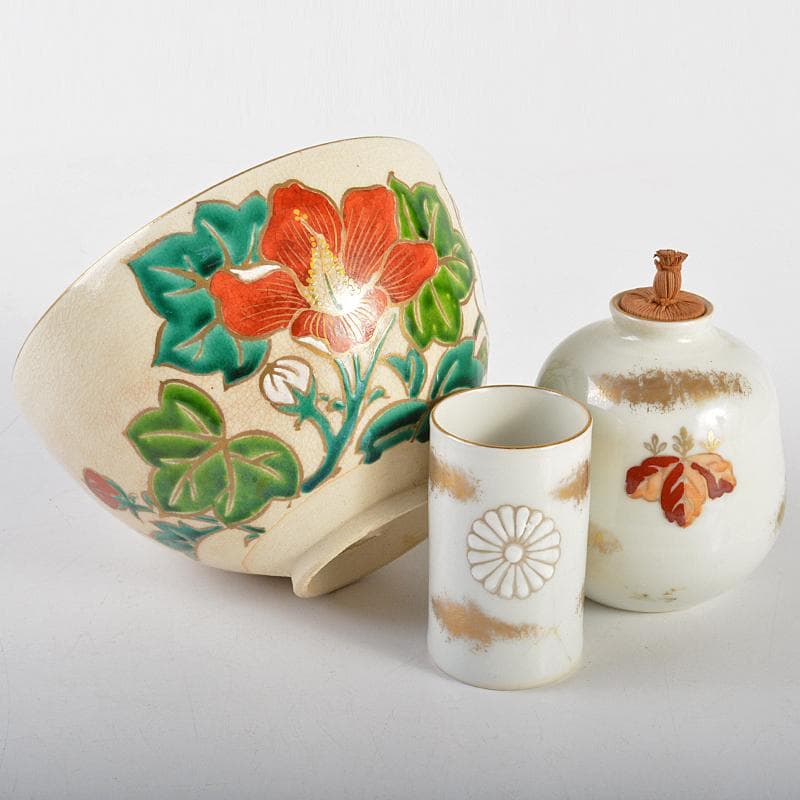 茶道具　利休茶箱　色絵花文茶碗　菊桐蒔絵棗など　七点　一式　V　R7103