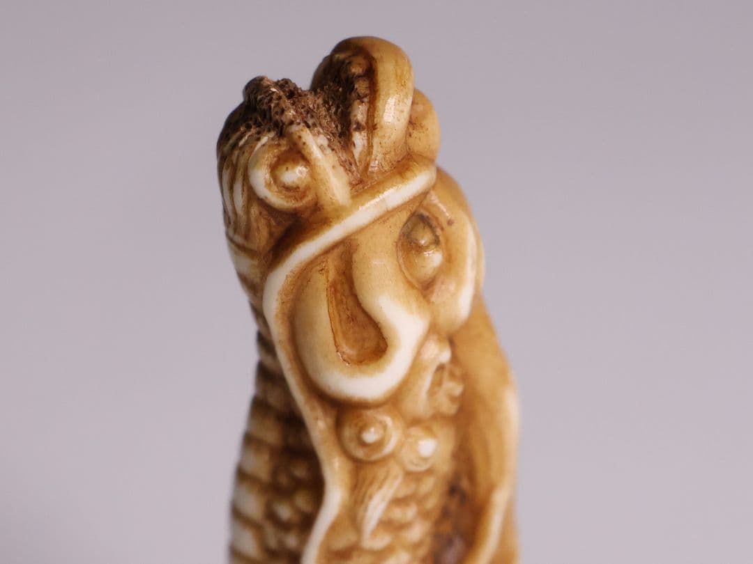 時代 堤物 根付 置物 鹿角 麒麟 全長7.6cm 神獣 彫刻【CM258】 - メルカリ