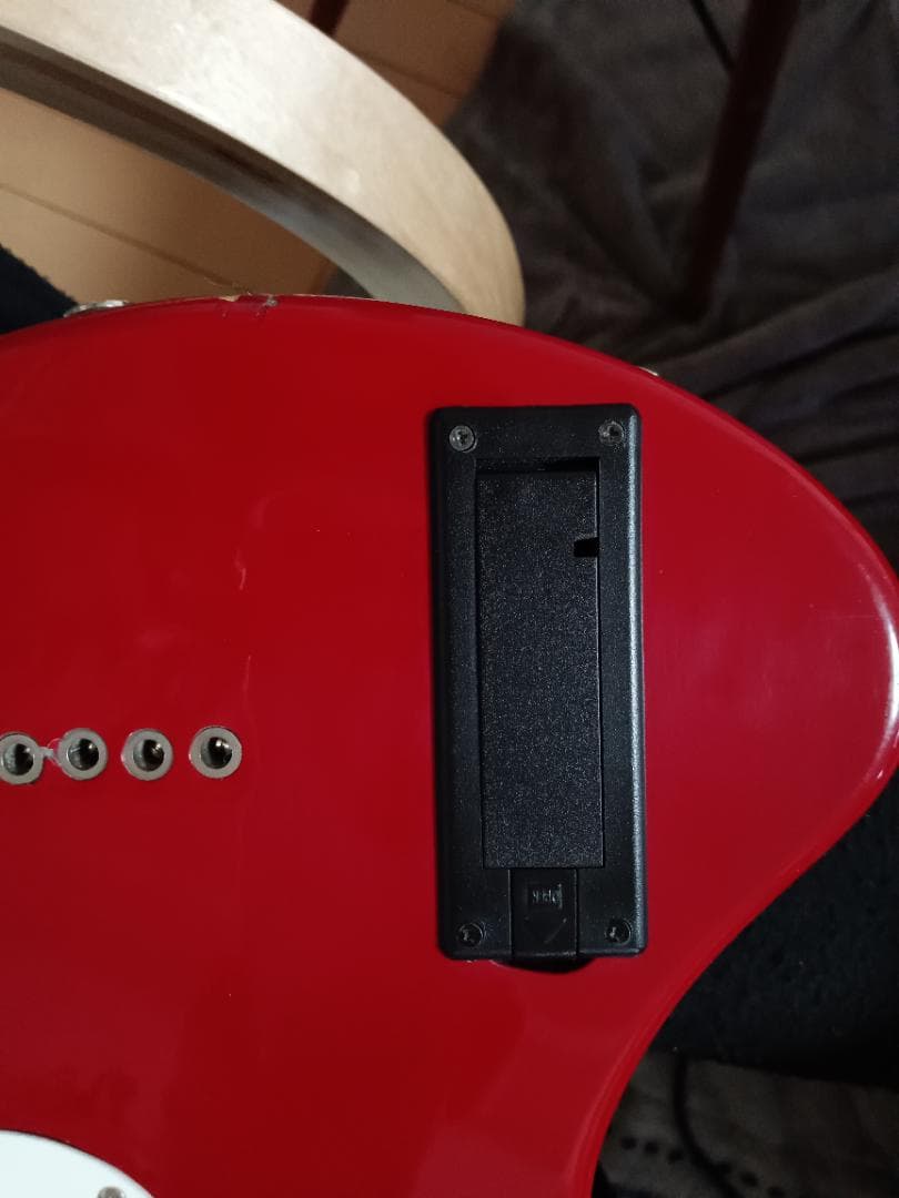 ZO-3 レッド ヘッドフォン端子付 USB電源アダプター付 他オマケ 楽器・機材