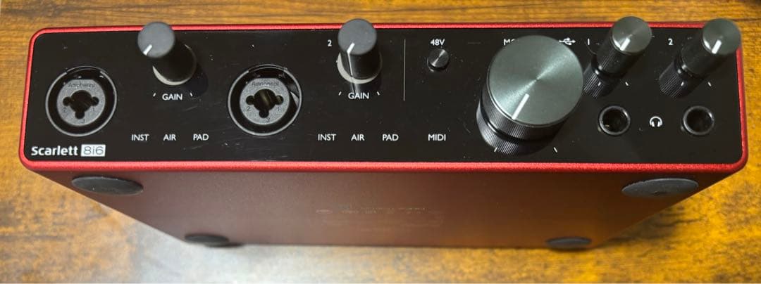 Focusrite Scarlett Gen3 8i6オーディオインターフェイス