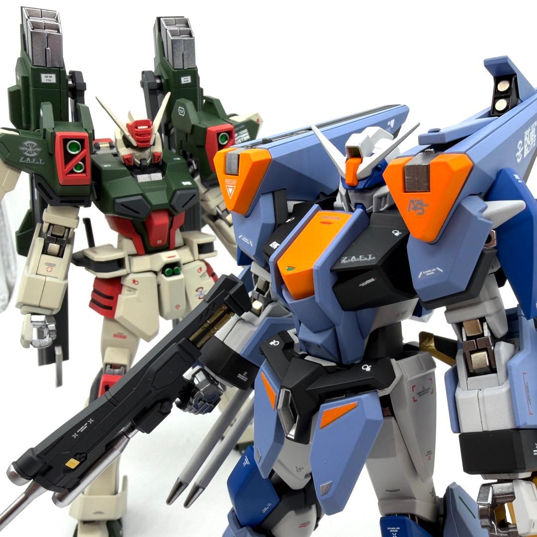 専用　デュエルブリッツ&ライトニングバスター デュエルブリッツガンダム」、「ライトニングバスターガンダム」がHGCE