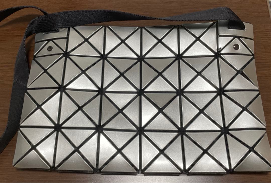 baobao ルーセント　ショルダー　シルバー