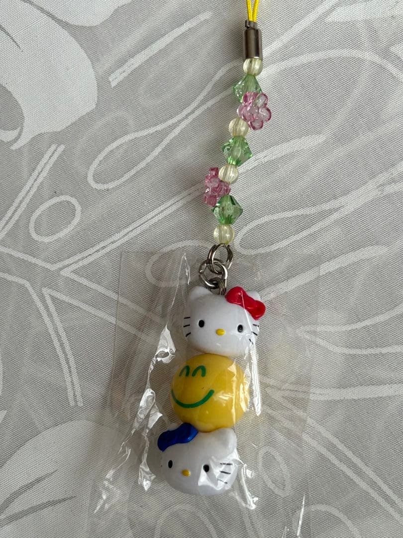 レア 希少品 ハローキティkyorindo ストラップ 2個セット 杏林堂