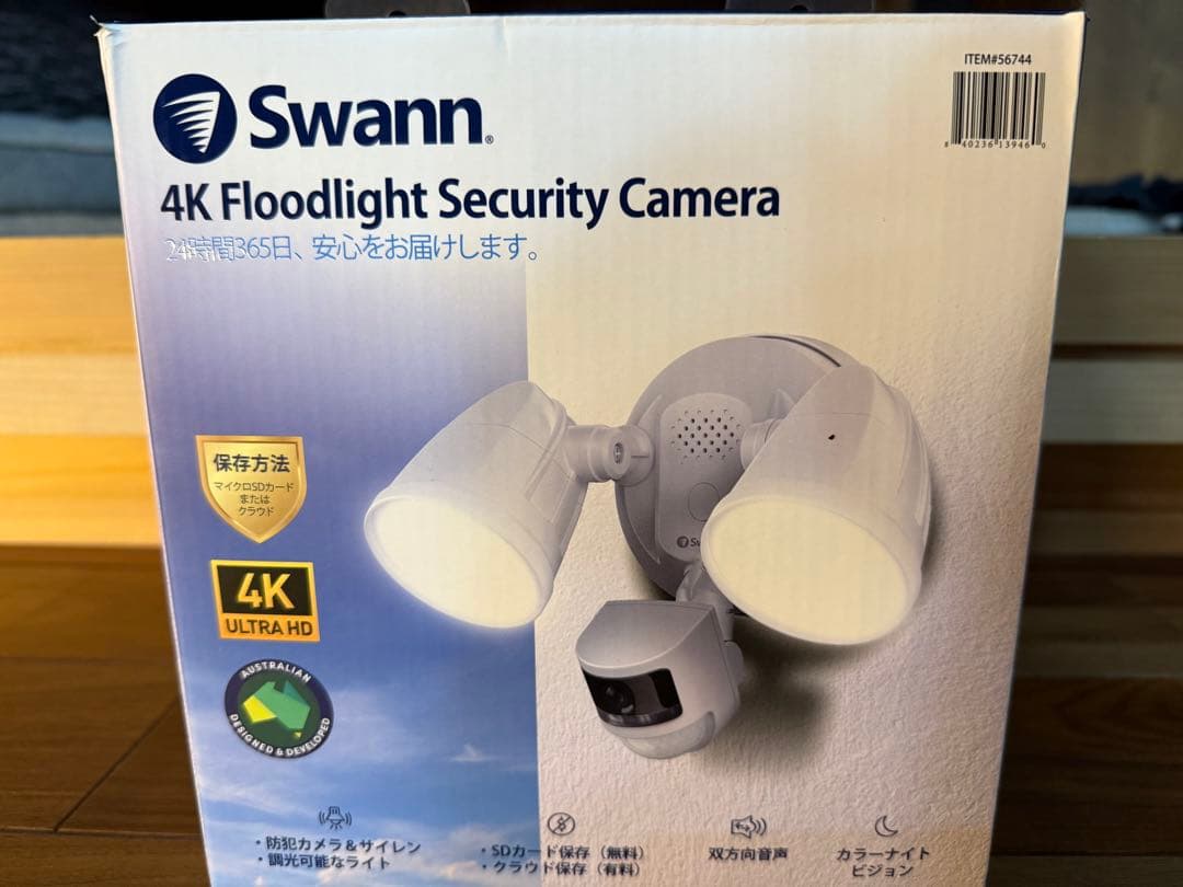 Swann 4K スワン　Security Camera 防犯カメラ Swann（スワン）Wifiフロードライト4Kカメラ SWIFI-4KFLOCAM-JP 4K