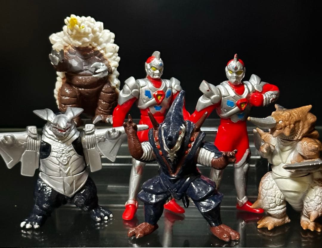 電光超人グリッドマン/サンダーグリッドマン/ギラルス/バギラ/シノビラー他ソフビ