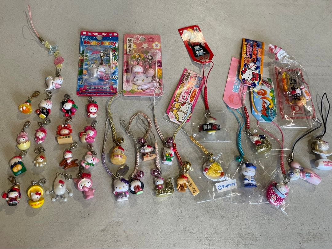 ご当地ハローキティ ストラップセット まとめ売り