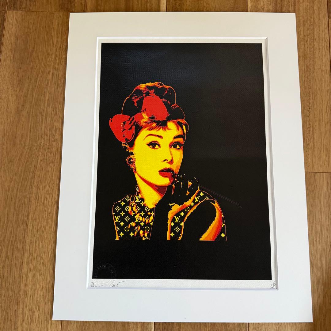 【世界限定100枚】額装付きアートポスター　オードリーペップバーン NYC