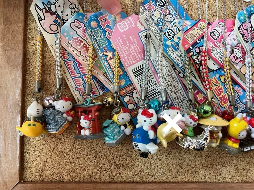 レア　ご当地キティストラップ　根付け　34個セット　未使用　ハワイ　台湾　限定