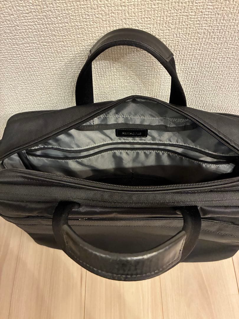 サムソナイト デボネア5 ブリーフケース M エキスパンダブル 黒 鞄