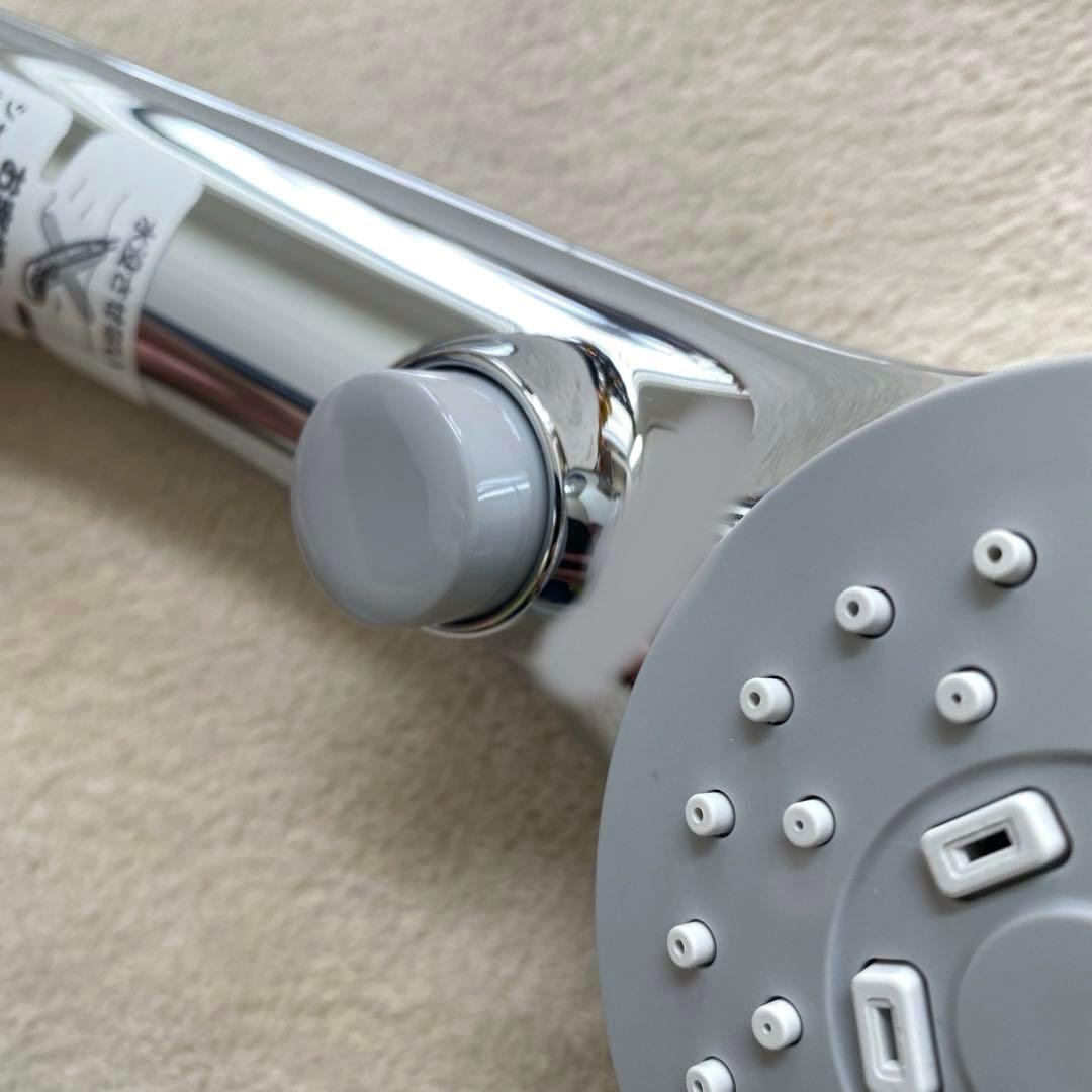 TOTO エアイン クリックシャワーヘッド TBW06001J シルバー