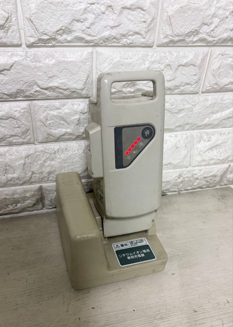 ✨美品✨室内保管✨完成車送料無料✨Panasonic電動自転車✨20インチ✨