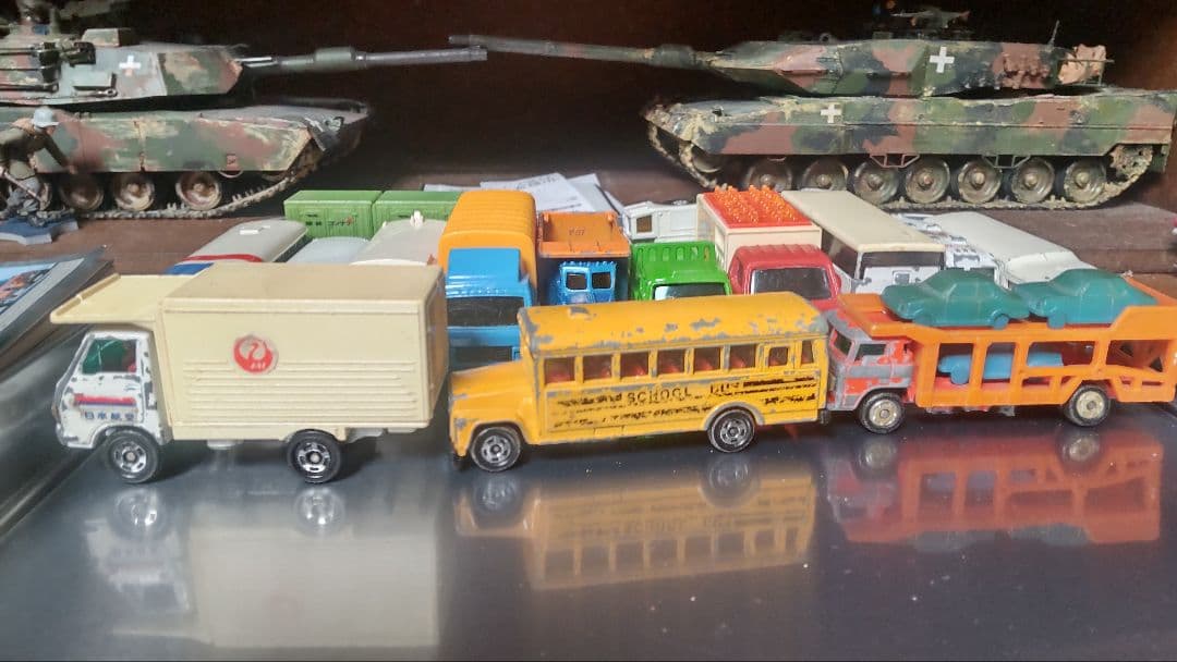 クインビー様、専用商品です。宜しくお願いします。トミカとスカイライン