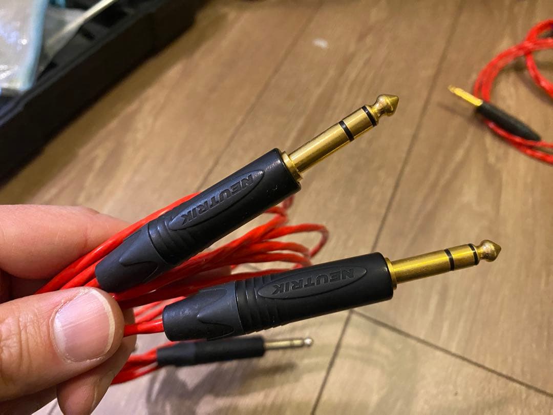 BELDEN 88760 1.9m 2本 NEUTRIK TRS PHONE