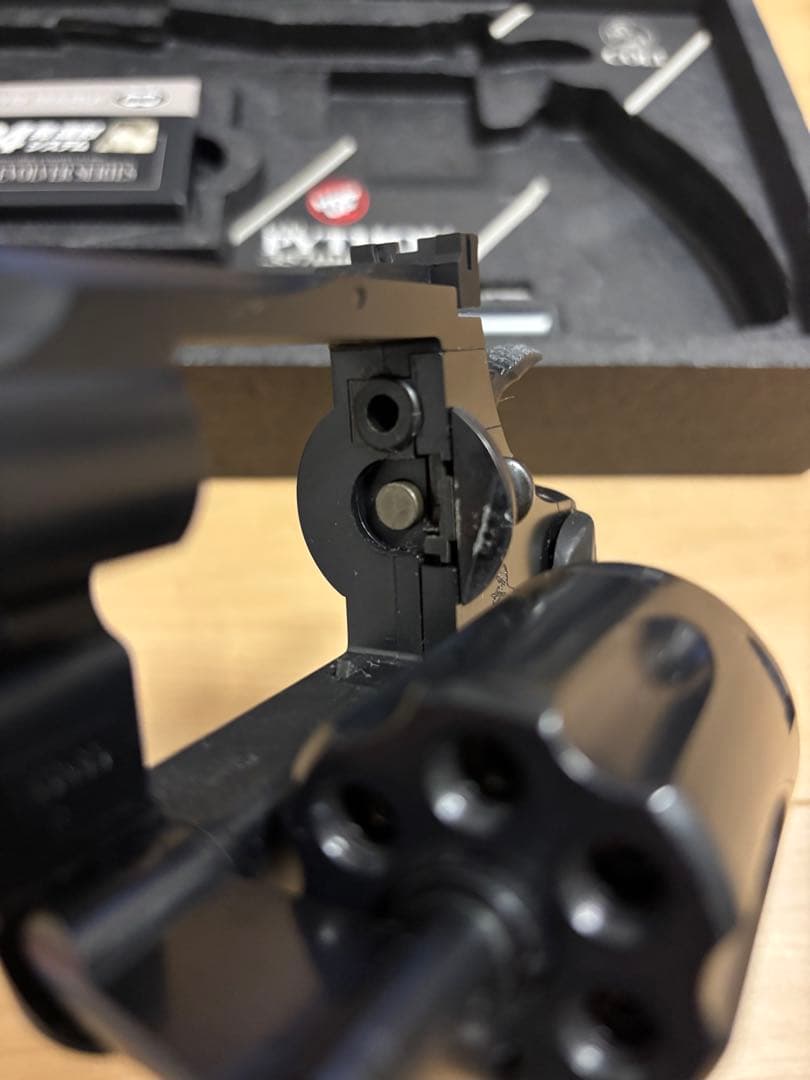 東京マルイ　コルト パイソン 357マグナム　4インチ　ASGK認証