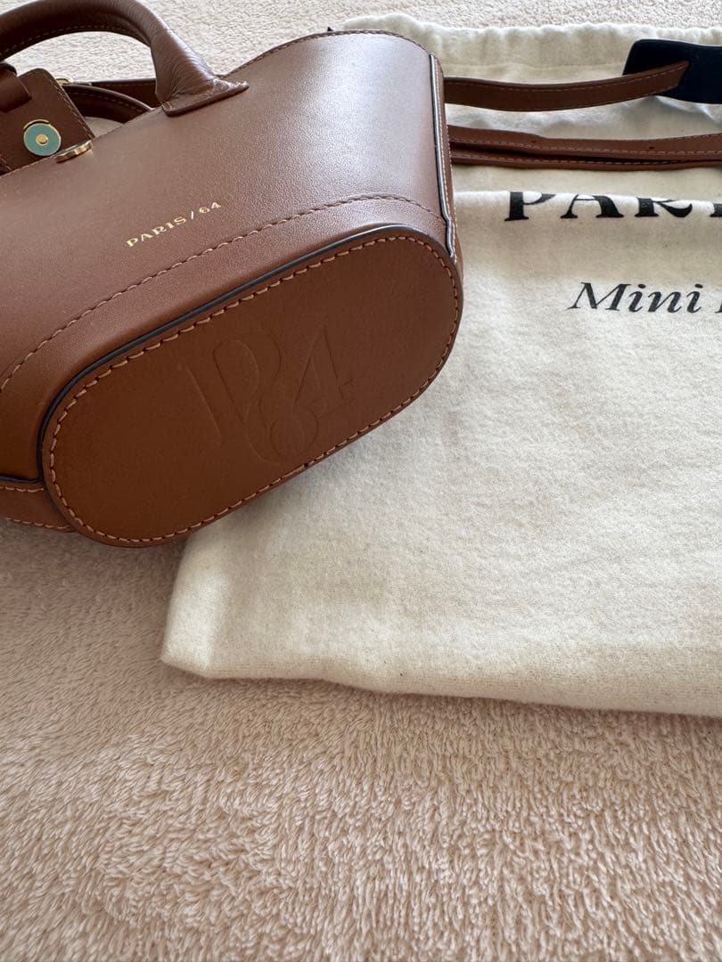 Paris64 Mini Lumière Caramel ショルダーバッグ
