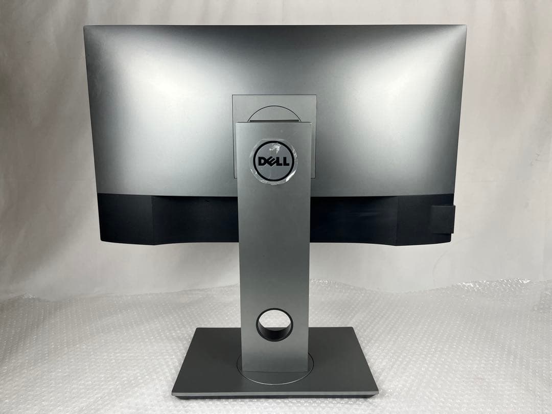 DELLU2520D 25インチモニター USB-Cハブ 2K 回転機能高さ調整 - メルカリ