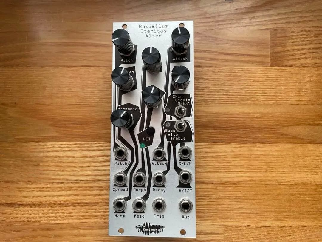 鍵盤楽器 Basimilus Iteritas Alter Noise Engineering : Basimilus Iteritas Alter