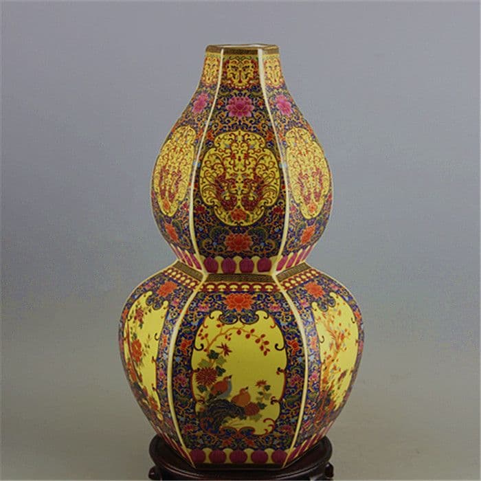 琺瑯彩花鳥紋の六方ひょうたん瓶です  工芸品 美術品 置物