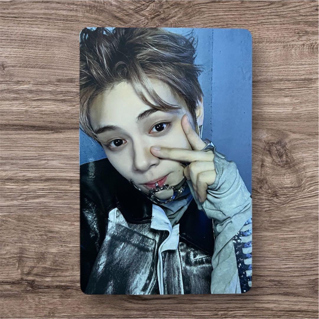 JO1 鶴房汐恩 まとめ売り - メルカリ