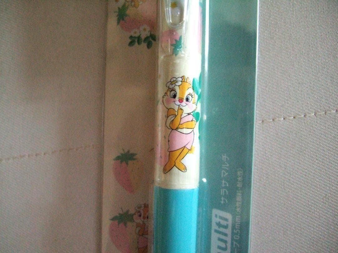 新品レア クラリス サラサマルチ4+1 ディズニーストア チップとデール