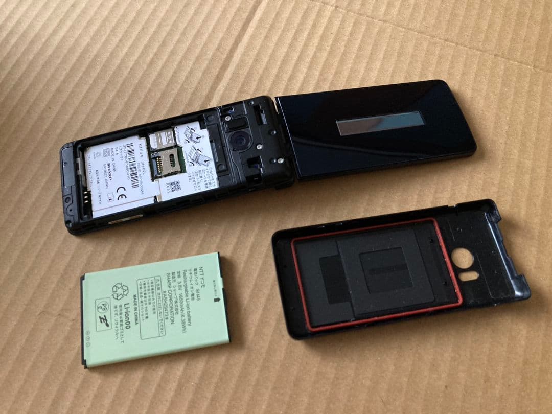 美品 L010 ドコモ AQUOSケータイ SH-02L ガラホ simフリー