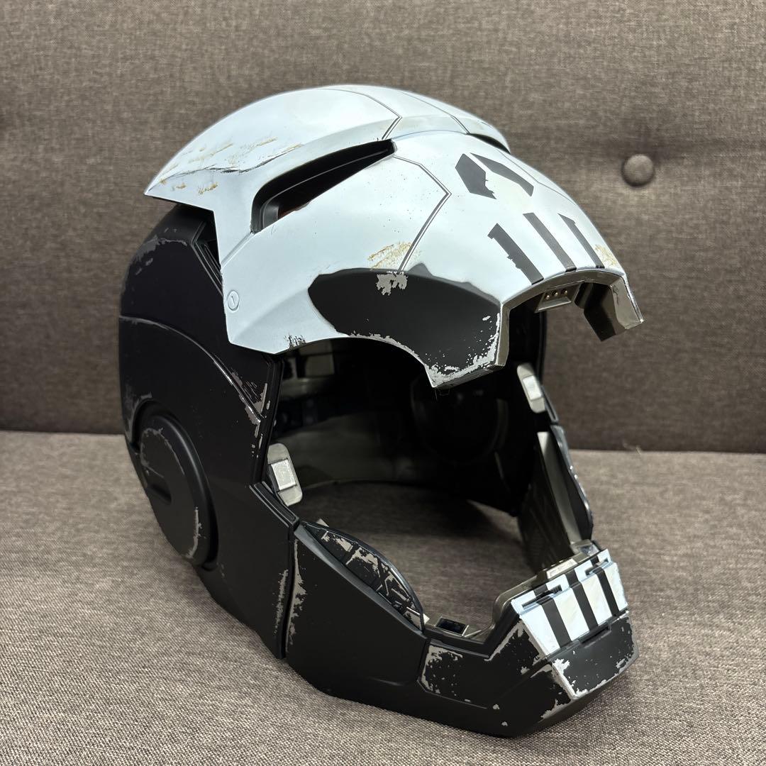 ウォーマシン X パニッシャー ヘルメット ダメージ加工 等身大 1/1