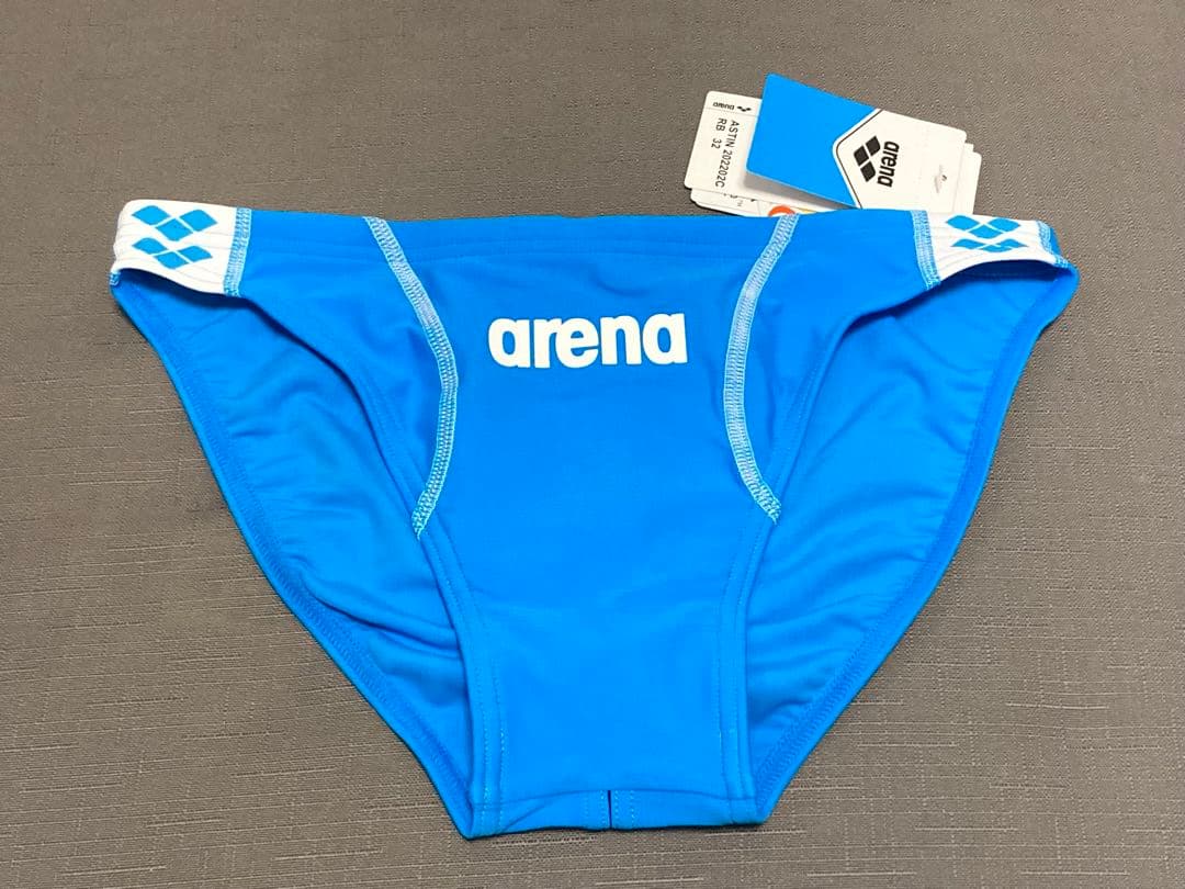 新品 arena 水着 青 32 アリーナ arena 【タフスーツ】トレーニングワンピース（オープン