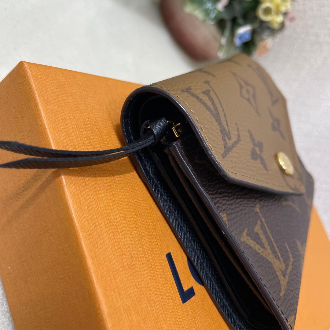 とても綺麗♡LOUIS VUITTON ポルトフォイユ ヴィクトリーヌ リバース