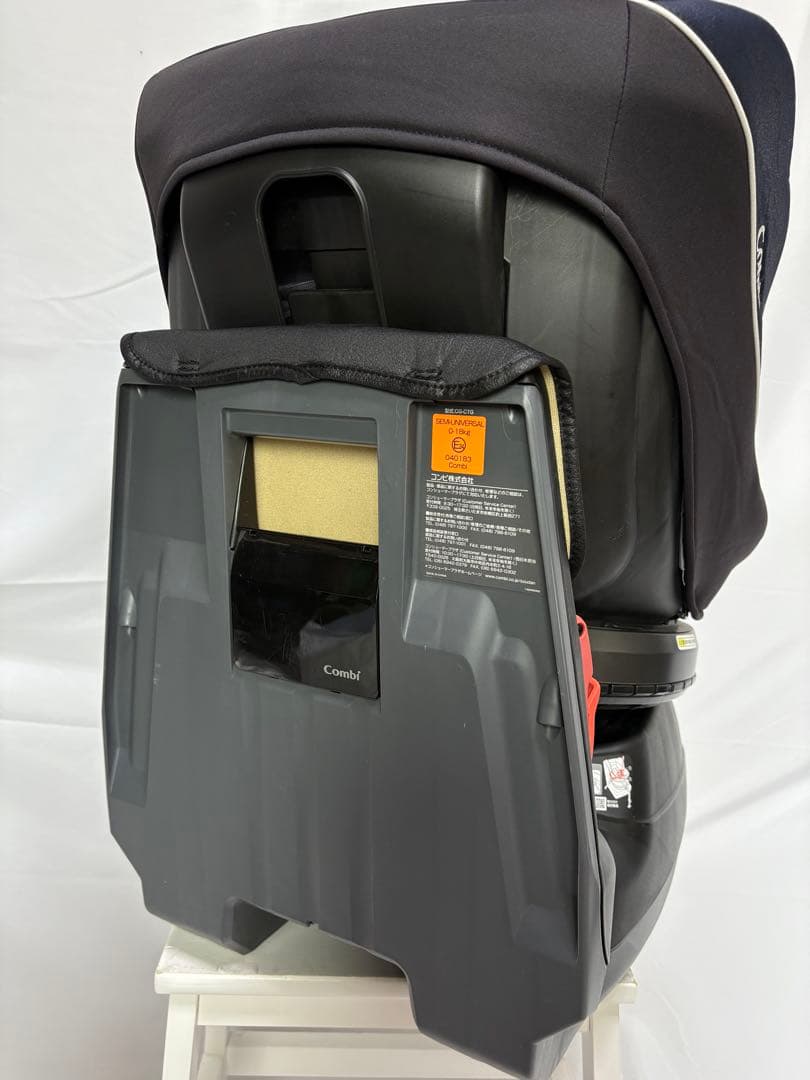 【美品】Combi ネセルターン　ネクスト　パッド完備