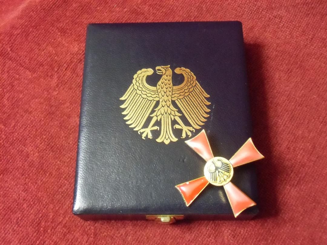 ＢＷドイツ軍/連邦軍＊女性用＊１９５２年＊連邦功労勲章１級（実物）