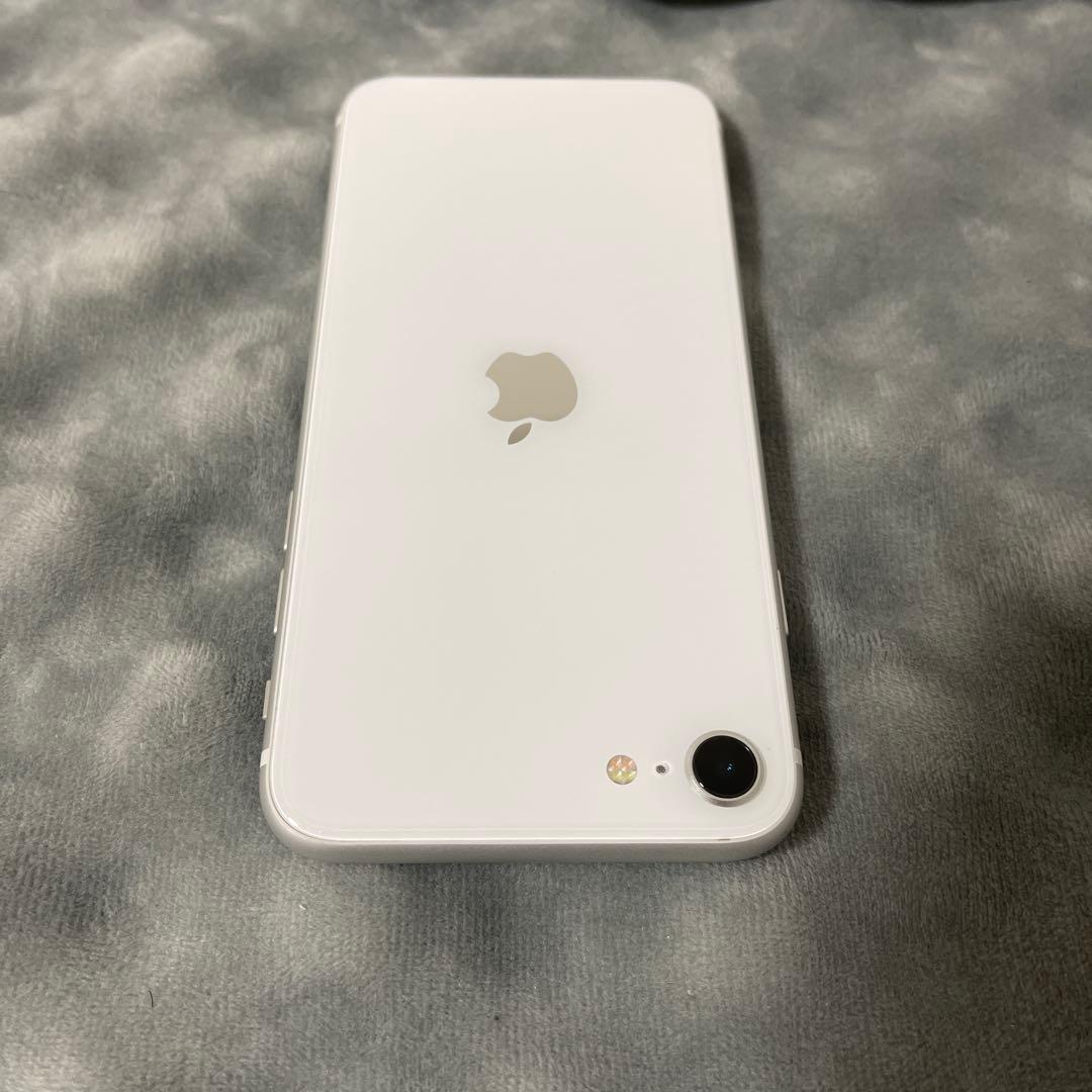 美品】iPhone SE (第2世代) ホワイト バッテリー最大容量89% - メルカリ