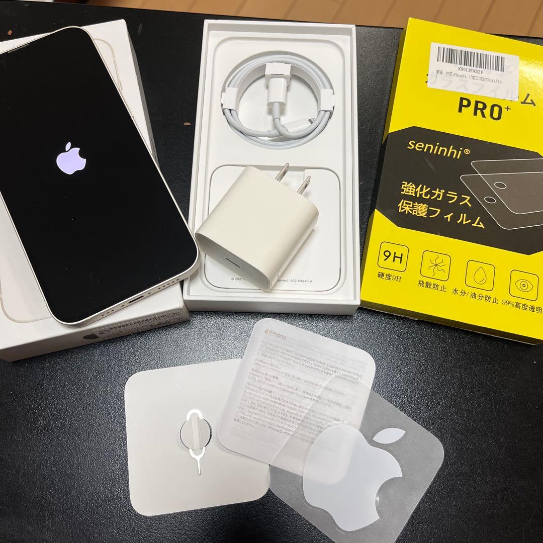 Apple iPhone 13 128GB 充電器付き