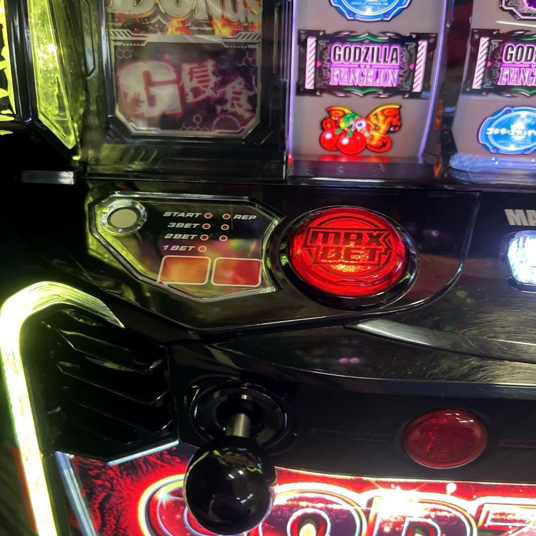 パチスロ実機 スマスロ「ゴジラ対エヴァンゲリオン」 送料無料 ゴジエヴァ