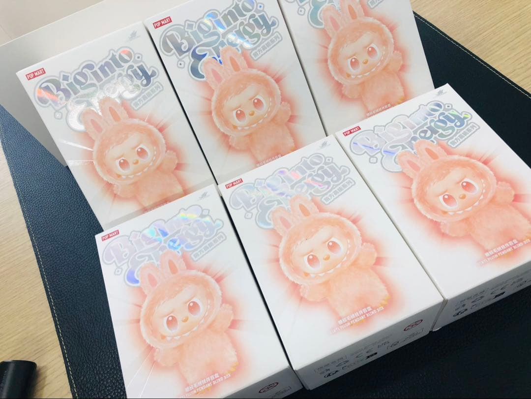 LABUBUTHE MONSTERS BigintoEnergyアソートボックス