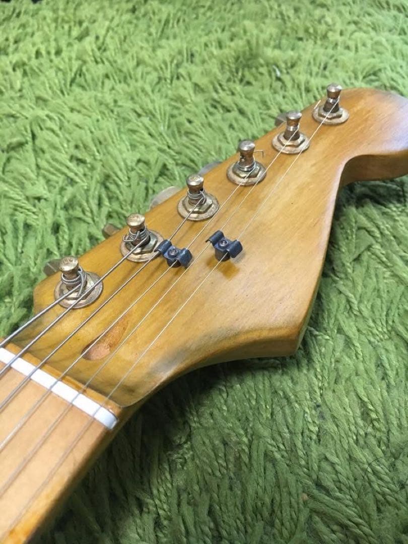 ☆Custom Heavy Relic Stratocaster☆SQUIER★