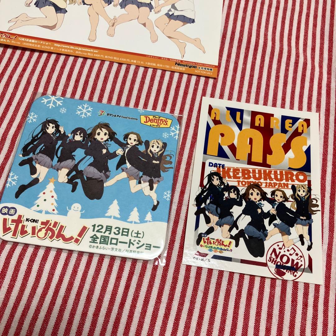 けいおん ポストカード&ステッカー&コースター セット - メルカリ