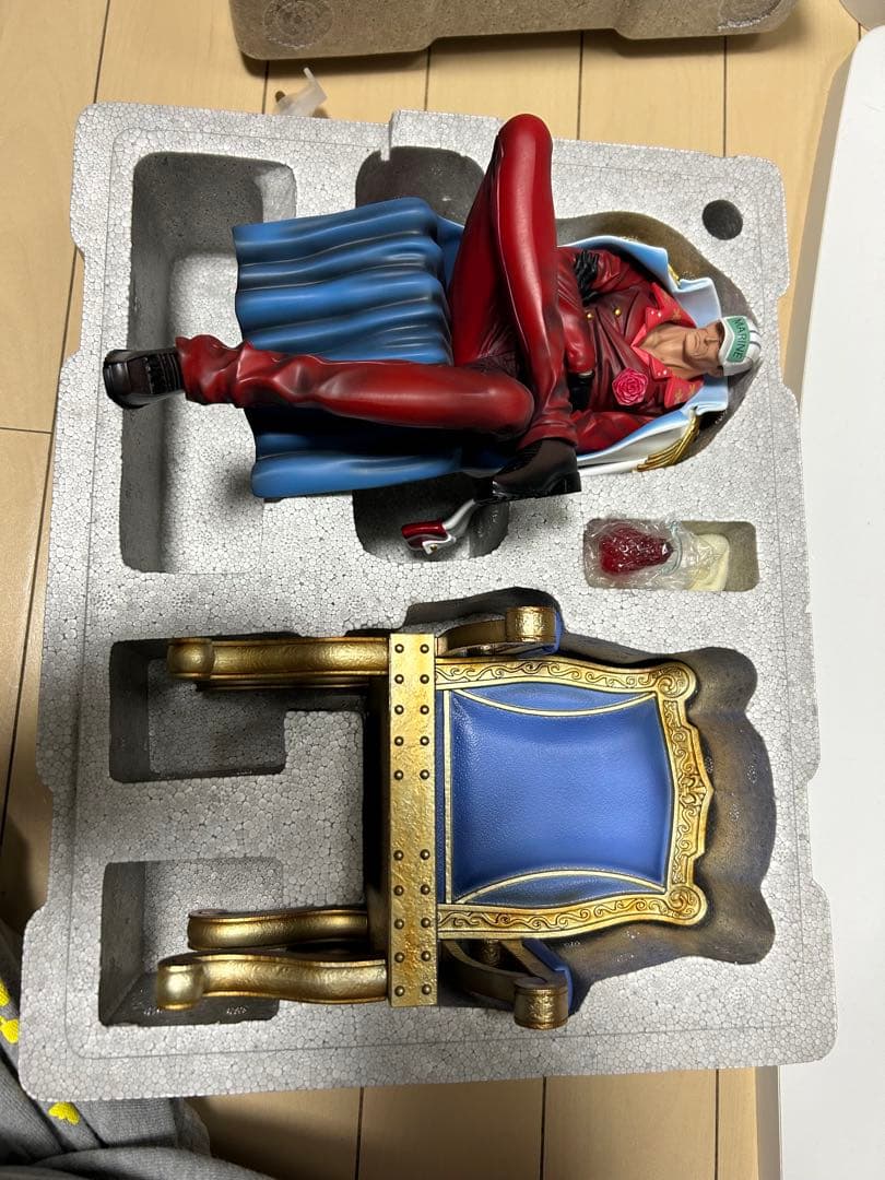 海軍 三大将 海外限定 ガレージキット フィギュア 赤犬 黄猿 クザン 専用台座