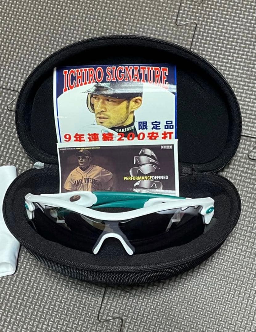 【希少】イチロー　シグネチャーモデル　オークリー　レーダー オークリー｜最後となる「イチローシグネチャーモデル」 数量限定で