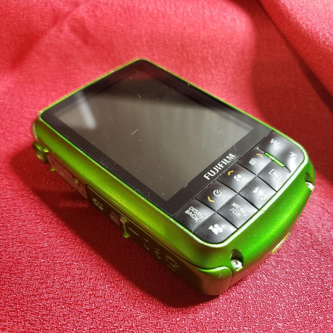 FinePix Z33WP デジカメ デジタルカメラ 緑 グリーン 防水 - メルカリ
