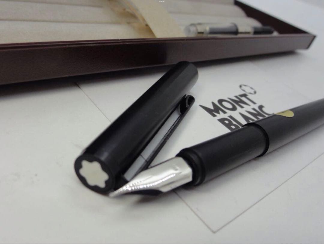 モンブラン 社史上最初で最後の☆ブラックロードナイト鉱加工No1124