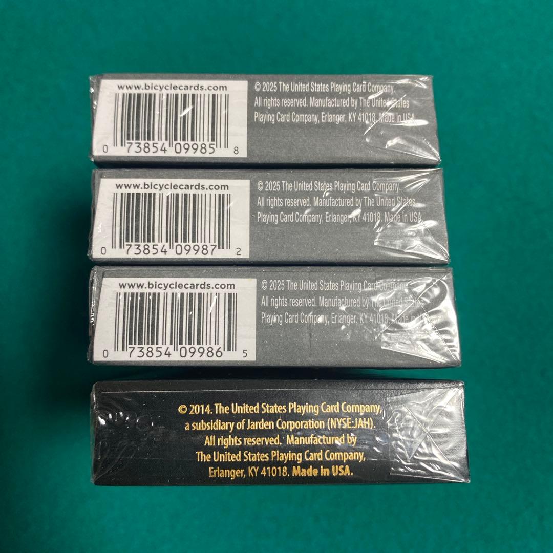 Bicycle Black lluxe & Gold トランプ4個セット