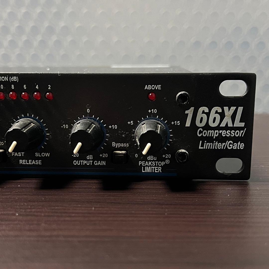 dbx 166XL ステレオコンプレッサー